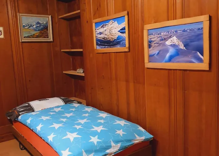 Traditional Swiss-flat * إنترلاكن