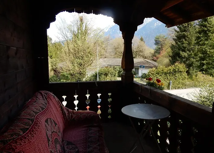 Traditional Swiss-flat Интерлакен